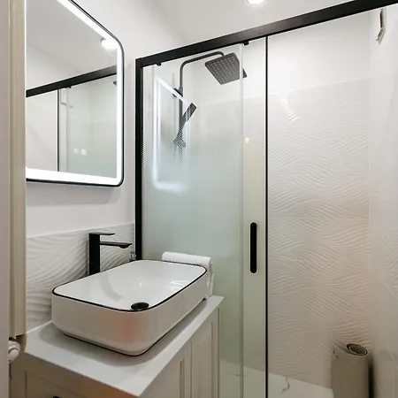 Apartment Serenity Downtown Bukarest